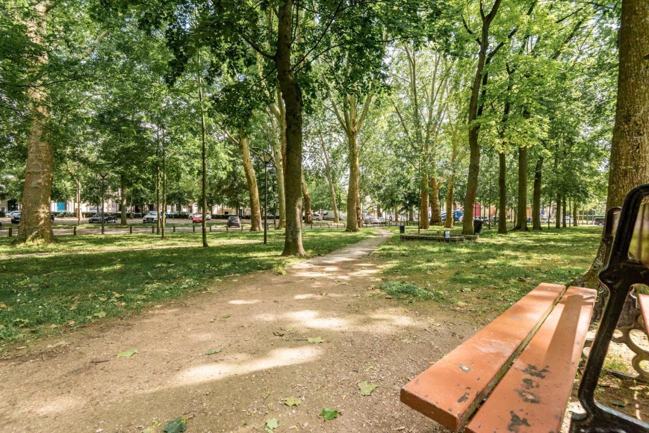 Perrier Appartamento Reims Esterno foto